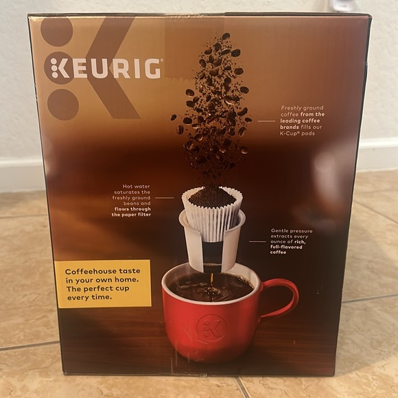 Keurig K Select coffee maker - Picture 2 of 3